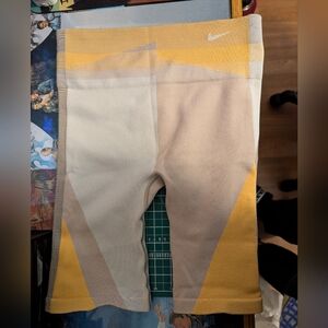 Nike Biker Shorts Size L
